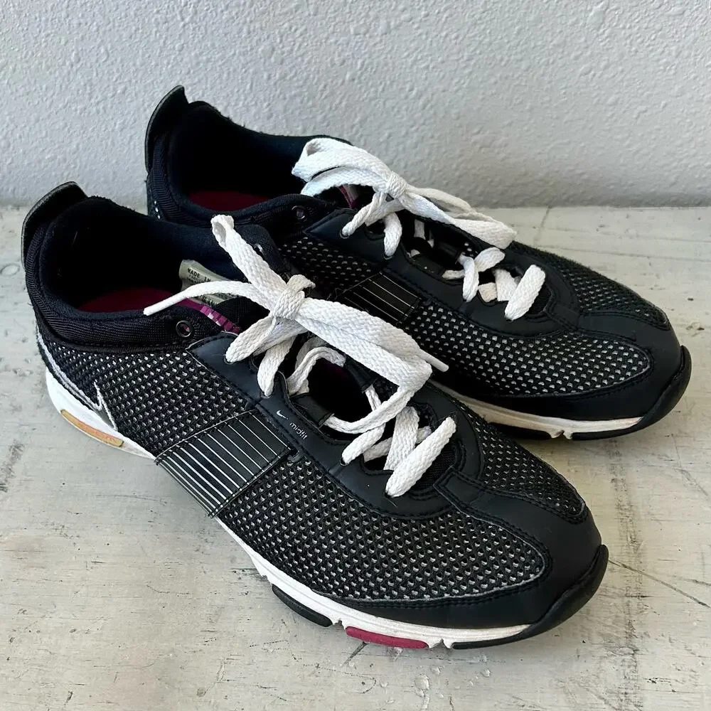 Nike black zoom